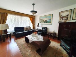 3 Bedroom Villa for sale in Bare Foot Park (Parque de los Pies Descalzos), Medellin, Medellin