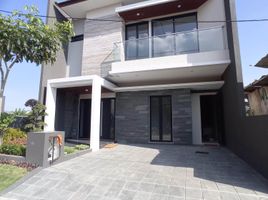 4 Kamar Vila for sale in Lakarsantri, East Jawa, Lakarsantri, Surabaya, East Jawa, Indonesia