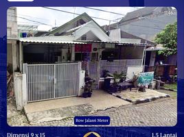 3 Bedroom House for sale in Wiyung, Surabaya, Wiyung