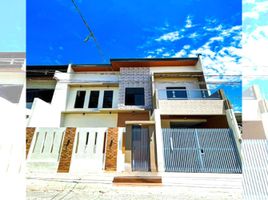 6 Bedroom House for sale in Southern District, Metro Manila, Las Pinas City, Southern District