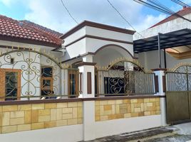 5 Bedroom Villa for sale in Kenjeran, Surabaya, Kenjeran