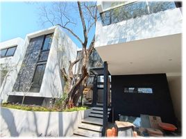4 Bedroom House for sale in Huitzilac, Morelos, Huitzilac