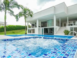 10 Habitación Villa en alquiler en Palmira, Valle Del Cauca, Palmira