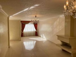 4 Bedroom House for sale in Bicentenario Park, Quito, Quito, Quito