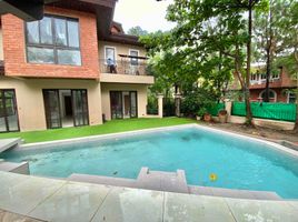 6 Bedroom House for sale in Southern District, Metro Manila, Las Pinas City, Southern District