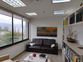 119 m² Office for rent in Parque de los Pies Descalzos, Medellín, Medellín