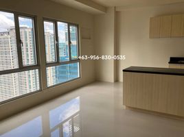 2 Bedroom Condo for sale in Uptown Mall - Uptown Bonifacio, Makati City, Makati City