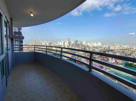 2 Bedroom Apartment for sale in Vito Cruz LRT-1, Malate, Pasay City