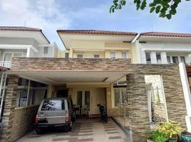 4 Kamar Rumah for sale in Gayungan, Surabaya, Gayungan