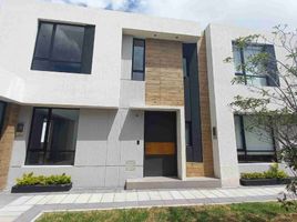 3 Bedroom House for sale in Tumbaco, Pichincha, Tumbaco, Quito, Pichincha