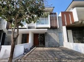 3 Bedroom Villa for sale in Lakarsantri, East Jawa, Lakarsantri, Surabaya, East Jawa, Indonesia