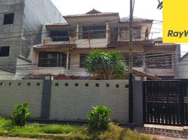 5 Bedroom Villa for sale in Tegal Sari, Surabaya, Tegal Sari