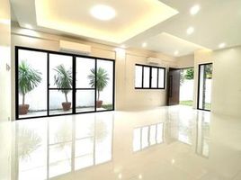 3 Bedroom House for sale in Paranaque City, Metro Manila, Paranaque City, Southern District, Metro Manila