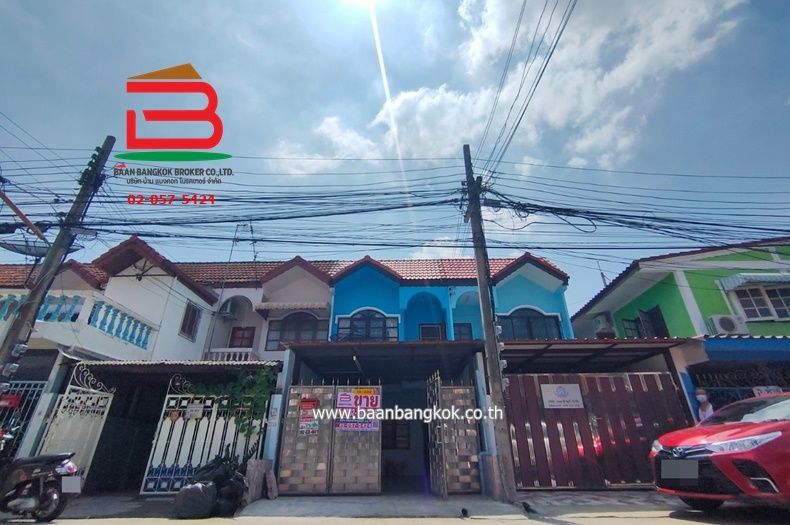 2 Bedroom Townhouse For Rent In Anusawari, Bangkok