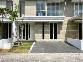 3 Kamar Vila for sale in Lakarsantri, East Jawa, Lakarsantri, Surabaya, East Jawa, Indonesia