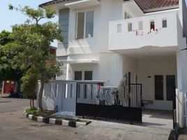 4 Habitación Villa en venta en Lakarsantri, East Jawa, Lakarsantri