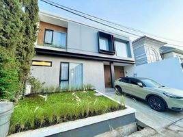 4 Bedroom Villa for sale in Bandung Institute of Technology, Sukajadi, Coblong