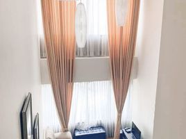 1 Bedroom Condo for sale at One Rockwell, Makati City