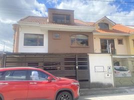 4 Habitación Villa en venta en Calderón Park, Cuenca, Cuenca, Cuenca