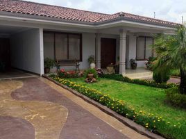 3 Habitación Villa en venta en Calderón Park, Cuenca, Cuenca, Cuenca