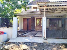 4 Bedroom Villa for sale in Lakarsantri, East Jawa, Lakarsantri, Surabaya, East Jawa, Indonesia