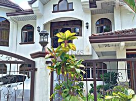 10 Bedroom House for sale in Metro Manila, Marikina City, Eastern District, Metro Manila