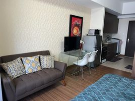 Studio Apartment for sale at Shang Salcedo Place, Makati City