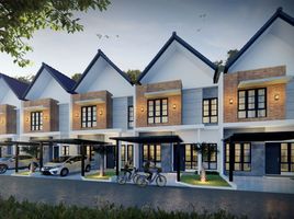 3 Kamar Vila for sale in Halim Perdanakusuma Airport, Makasar, Pondokgede