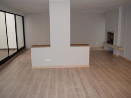 3 Bedroom Apartment for sale in Templo Bogotá Colombia, Bogota, Bogota