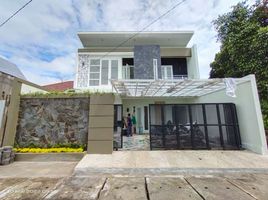 3 침실 주택을(를) Depok, 슬레먼에서 판매합니다., Depok