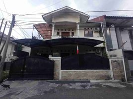 6 Bedroom House for sale in Bus Trans Metro Bandung, Regol, Lengkong