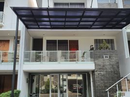 5 Habitación Casa en venta en Setu Babakan, Jaga Karsa, Lima