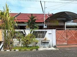 4 Kamar Rumah for sale in Sukomanunggal, Surabaya, Sukomanunggal