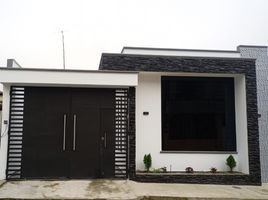 3 Habitación Casa en venta en Santo Domingo De Los Colorados, Santo Domingo de los Tsachilas, Santo Domingo De Los Colorados, Santo Domingo