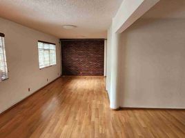 110 m2 Office for rent in Miguel Hidalgo, Mexico City, Miguel Hidalgo