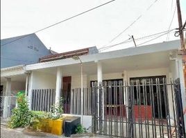 3 Bedroom House for sale in Gunung Anyar, Surabaya, Gunung Anyar