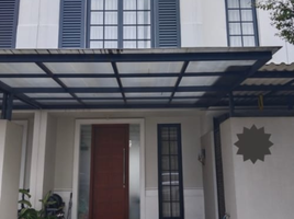 2 Habitación Casa en venta en Wiyung, East Jawa, Wiyung
