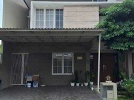 4 Bedroom House for sale in East Jawa, Wiyung, Surabaya, East Jawa