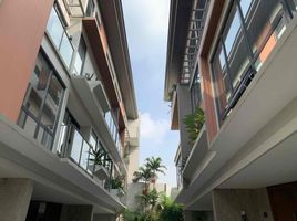 4 Bedroom Townhouse for sale in United Nations LRT-1, Ermita, Paco