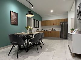 4 Habitación Departamento en venta en Dengkil, Sepang, Dengkil