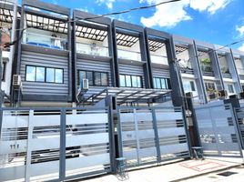 4 Schlafzimmer Reihenhaus zu verkaufen in Quezon City, Metro Manila, Quezon City, Eastern District, Metro Manila, Philippinen