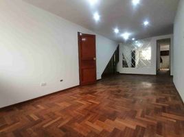 4 Habitación Departamento en venta en Lima, Lima, San Juan de Miraflores, Lima