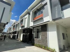 3 Bedroom House for sale in Roosevelt LRT-1, Quezon City, Quezon City