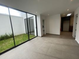 2 Bedroom Apartment for sale in Cumbaya, Pichincha, Cumbaya