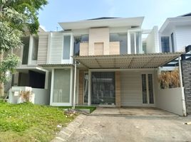 4 Schlafzimmer Haus zu verkaufen in Sukolilo, East Jawa, Sukolilo