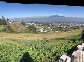  Terrain for sale in Yaruqui, Quito, Yaruqui