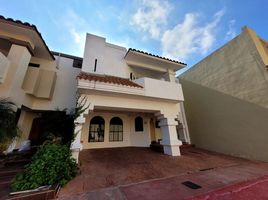 Villa 4 chambre à vendre à Tijuana, Baja California, Tijuana, Baja California