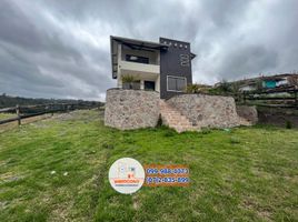 4 Bedroom House for sale in Cuenca, Azuay, Cumbe, Cuenca