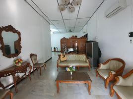 4 Kamar Rumah for sale in Wonokromo, Surabaya, Wonokromo