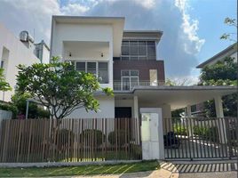 5 Phòng ngủ Biệt thự for rent in Phước Long B, Quận 9, Phước Long B